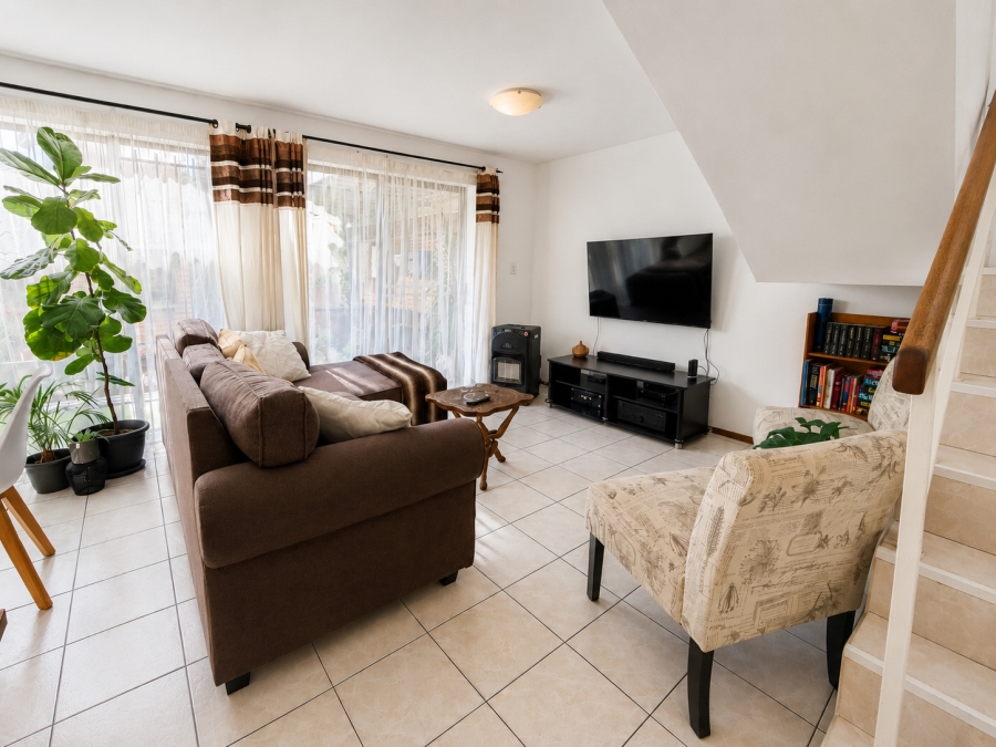 3 Bedroom Property for Sale in Stellenryk Western Cape